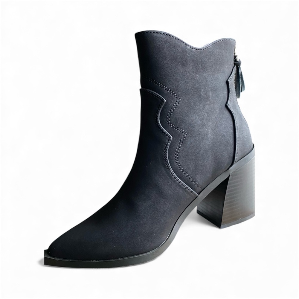 Sleek Black Ankle Boots for Women